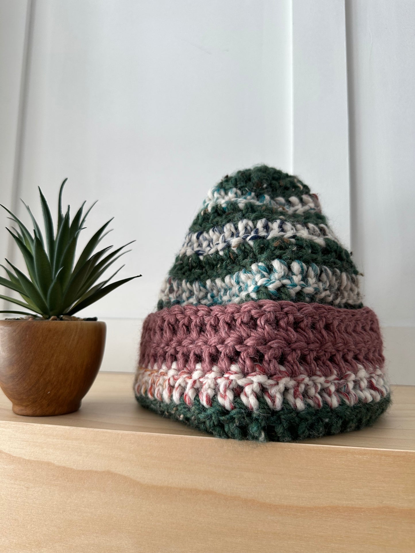 Tuque lignée fait main - T127 - Médium